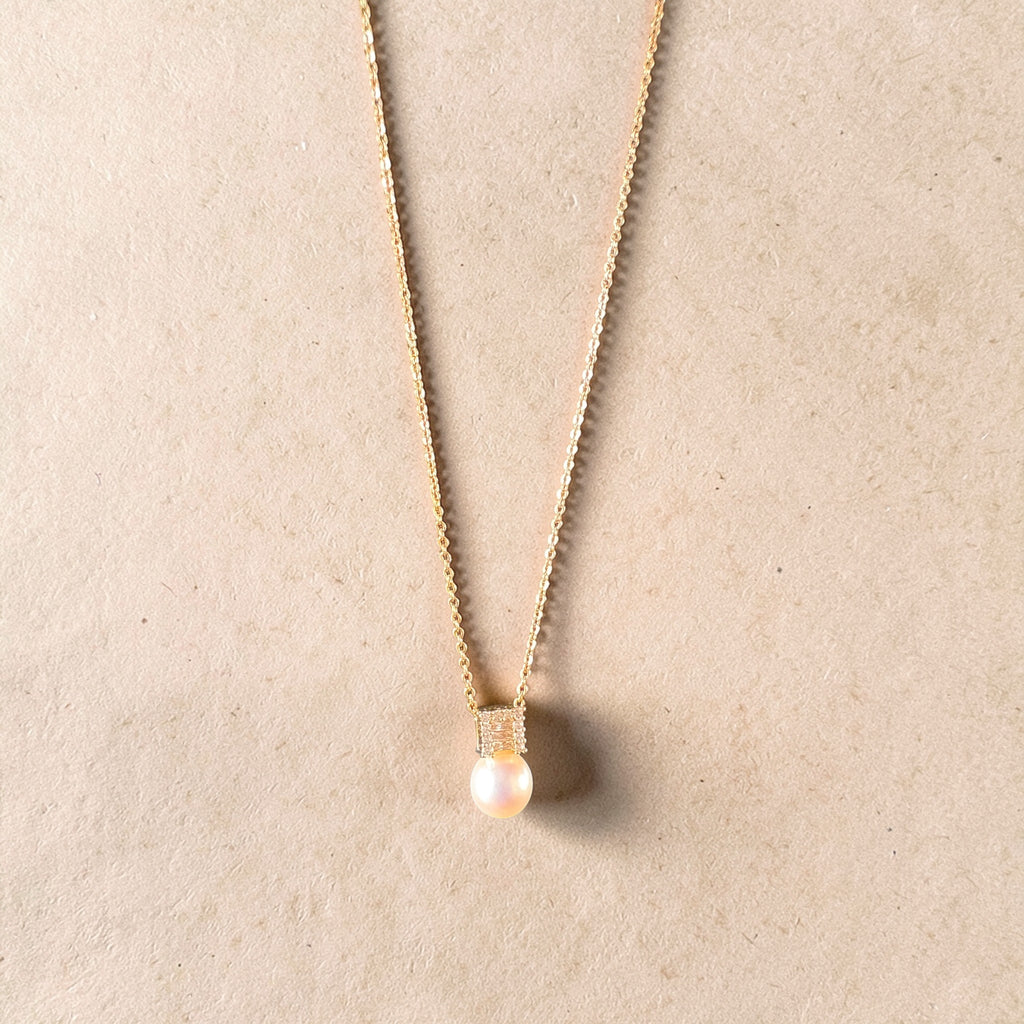 Classic Pearl Drop Necklace