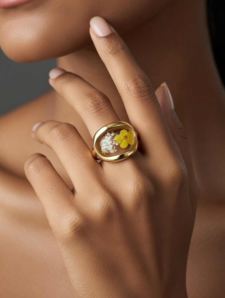Bloom Grace Adjustable Ring (Real Pressed Flower)