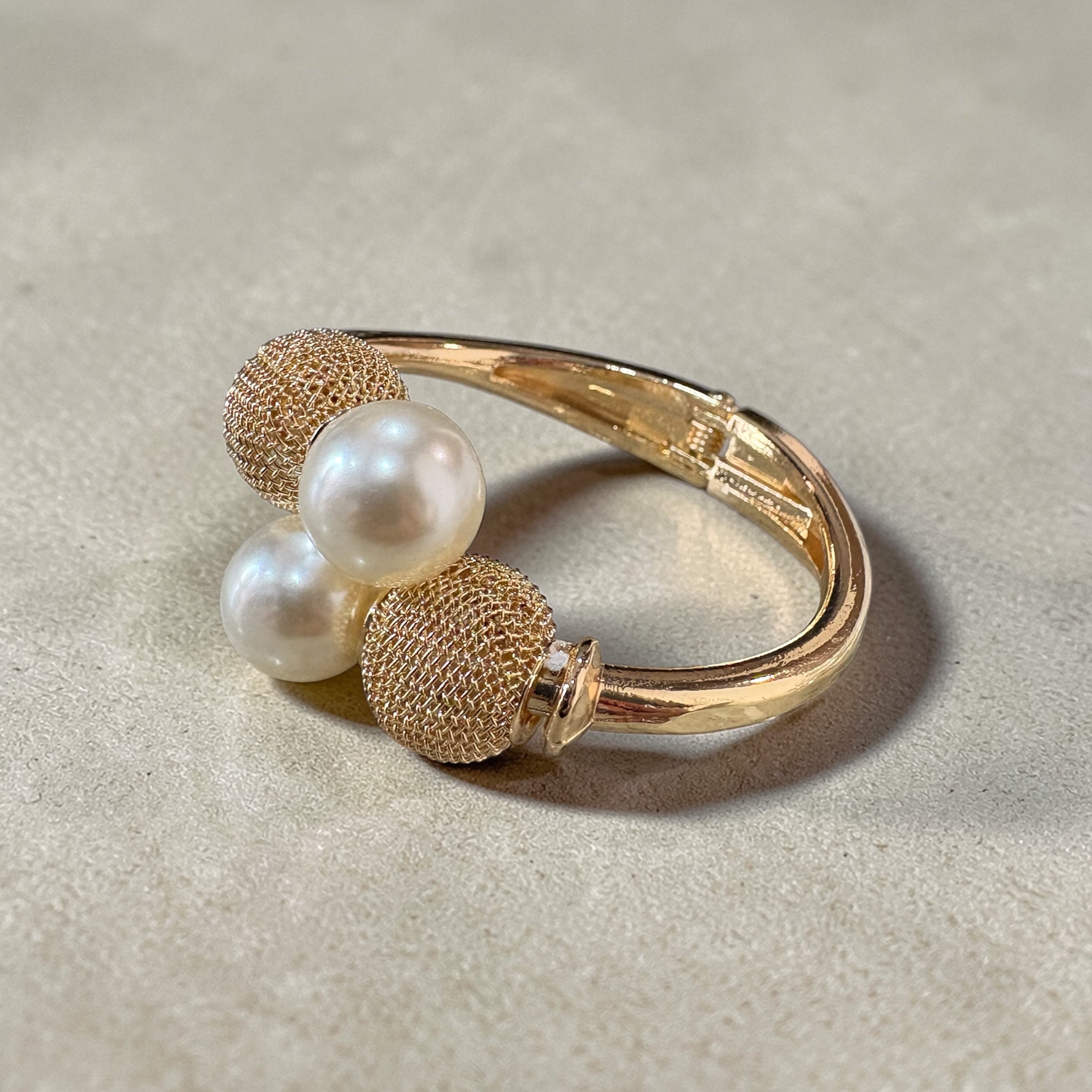 lara Pearl Cluster Cuff (Bestseller)