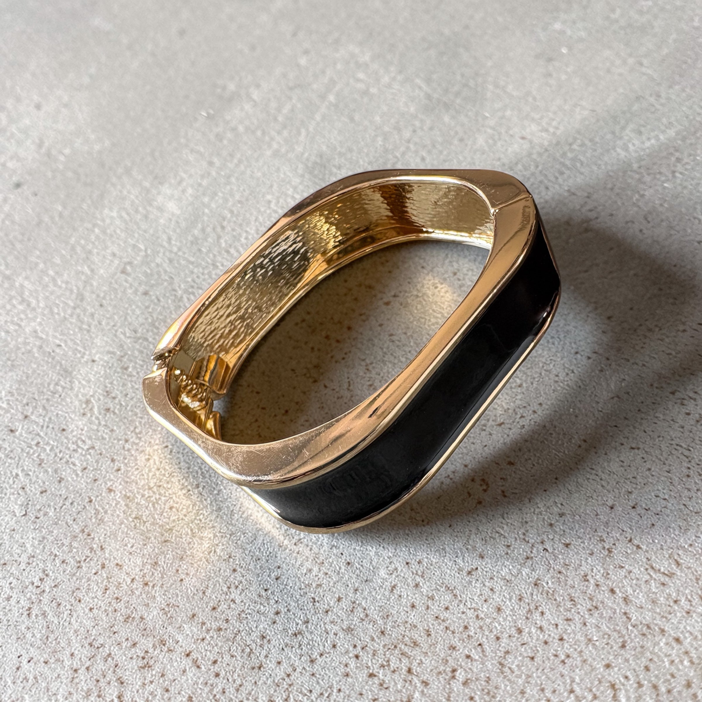 Enamel Cuff Square Shape Kada