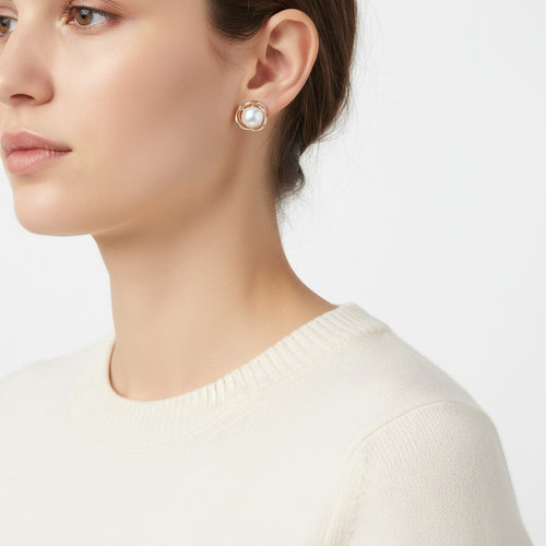 Aurelia Pearl Swirl Studs