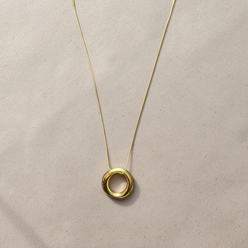 Eterna Link Pendant