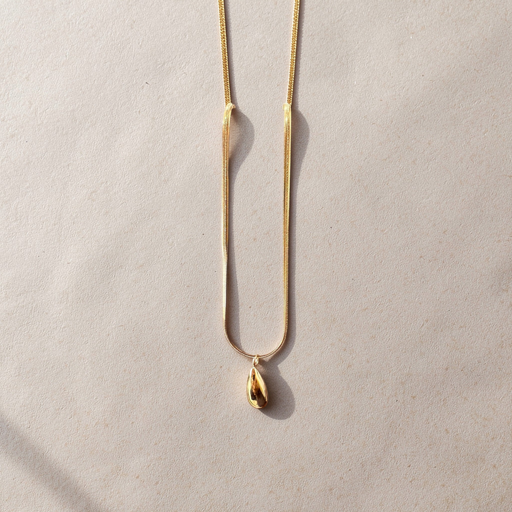 Gold Teardrop Pendant Herringbone Necklace