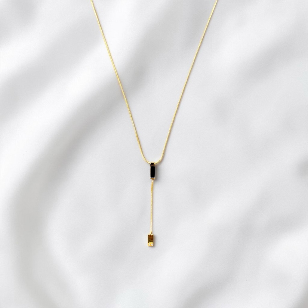 Noir Drop Lariat Necklace