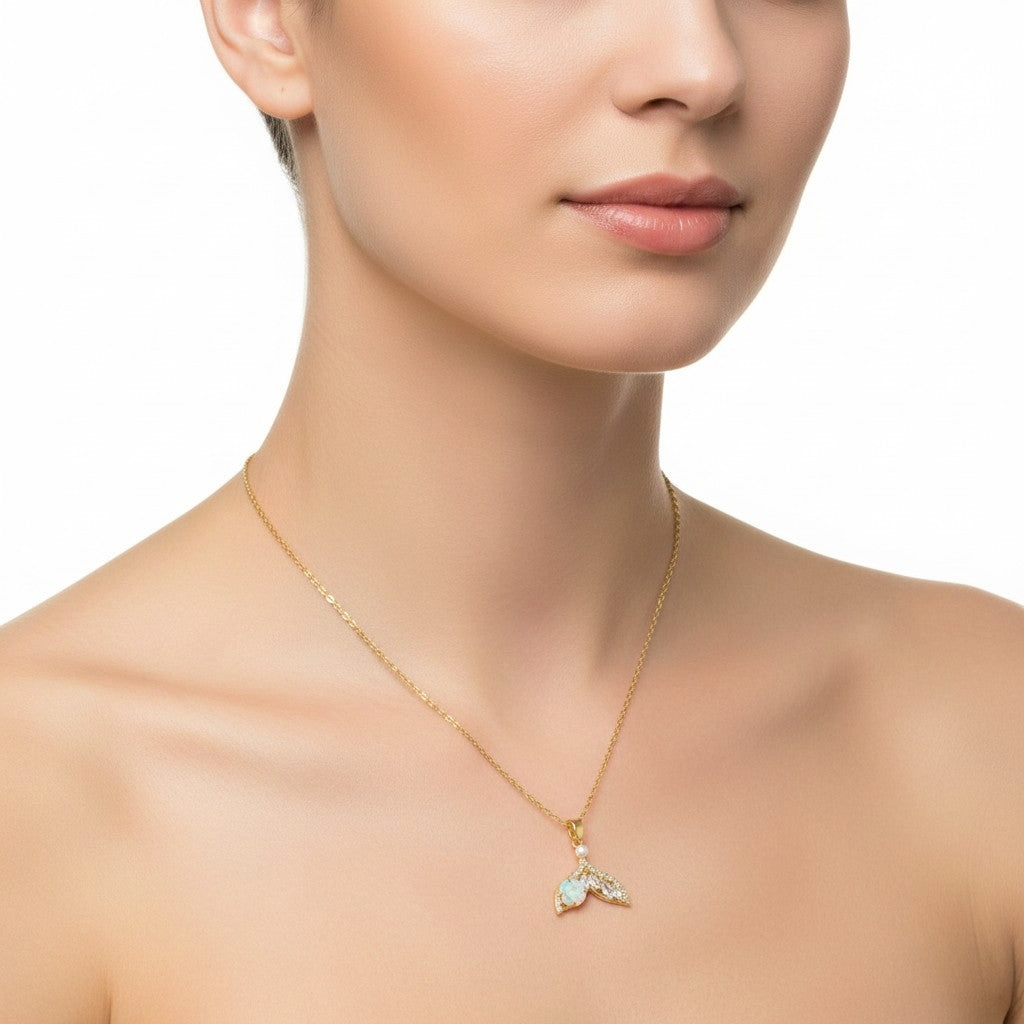 Maris Tail Pendant